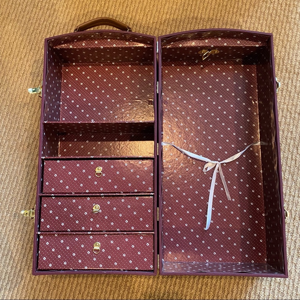 American Girl Samantha Trunk, Desk and Nightgown
